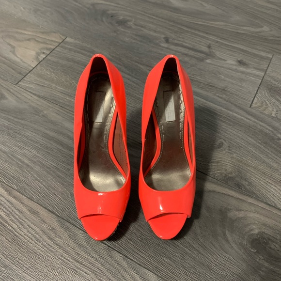 Stunning open toes heels - Picture 2 of 4